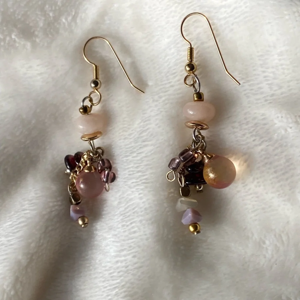 NEW MAGNETIC HEALING Gold and Pink Dangle Earrings
